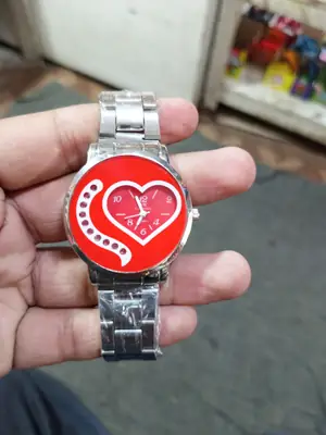 New stylish heart shape watch from womens red colour thumbnail 3