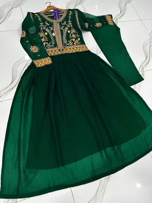 Green Embroidered Maxi Dress with Trouser Set thumbnail 3