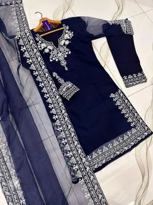 Blue Organza Embroidered 3Pcs Women Suit Set thumbnail 2