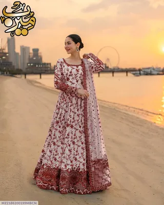 3 Pcs Women's Stitched Arabic Lawn Printed Maxi Suit