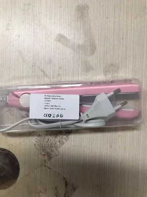 Lightweight And Portable Hair Straightener thumbnail 4