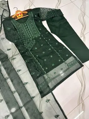 Green Embroidered 3Pcs Women Suit with Pearls thumbnail 2