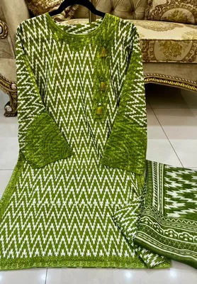 3 Pcs Women's Stitched Lawn Printed Suit thumbnail 2