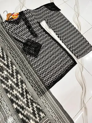 3 Pcs Women's Stitched Lawn Printed Suit thumbnail 3