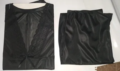 Black Silk Lace V-Neck Nightgown Set for Women thumbnail 2