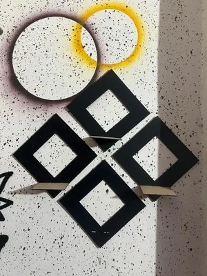 4 Piece box design wall decor set thumbnail 2