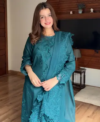 Stunning 3 Pcs Women's Stitched Embroidered Suit  thumbnail 3