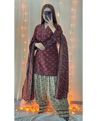 Stylish Women's Stitched Suit – 3 Pcs Digital Print in Maroon thumbnail 1