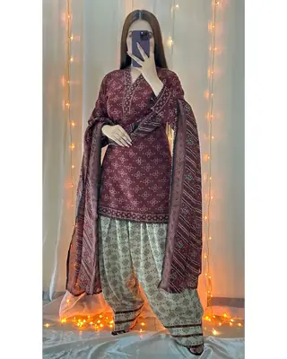 Stylish Women's Stitched Suit – 3 Pcs Digital Print in Maroon thumbnail 2