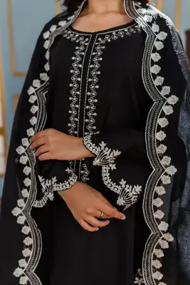 Embroidered Black Suit 3 Pcs Elegant Women's Stitched Attire thumbnail 7