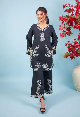 Stylish Embroidered Shirt And Trouser Set - 2 Pcs