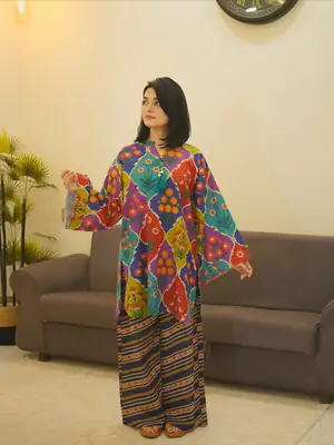 Stylish Women's Stitched Printed Suit - 2 Pcs