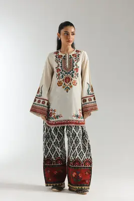 Stylish Women's Printed Shirt and Trouser Set - 2 Pcs