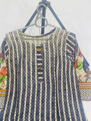 2 Pcs Women's Stitched Lawn Printed Suit thumbnail 2