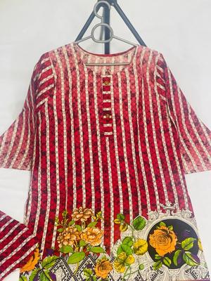 2 Pcs Women's Stitched Lawn Printed Suit thumbnail 1