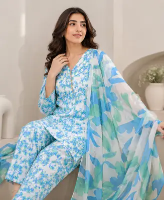 3 Piece Swiss Lawn Suit for Women - Digital Printed Lawn Dress with Crinkle Chiffon Dupatta