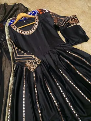 Women's Heavy Embroidered Silk Maxi 3 Piece Suit with Mirror Work, Pearl Lace Chiffon Dupatta & Trouser – Pakistani Party Wear Dress thumbnail 2