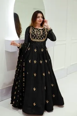 Black Chiffon Embroidered Maxi 3PC Suit for Eid Party Wear Medium