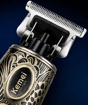 Kemei KM-3298 Professional Hair Clipper – 1200mAh Rechargeable Trimmer with LCD Display, Stainless Steel Blade & Engraved Metal Body thumbnail 3