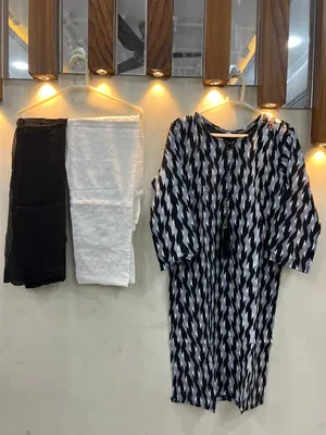 3Pcs Women's Stitched Arabic Lawn Block Printed Suit thumbnail 3