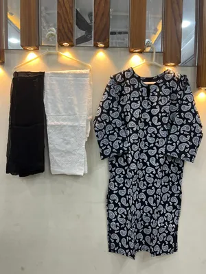 3Pcs Women's Stitched Arabic Lawn Block Printed Suit thumbnail 3