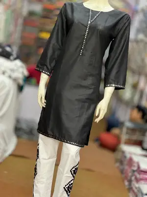 3 Pcs Women's Stitched Lawn Plain Suit with Lace and Embroidery thumbnail 4