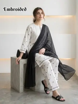 3 Pcs Women's Stitched Cotton Lawn Embroidered Suit thumbnail 2