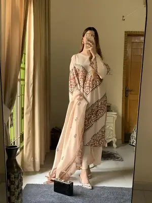 3 Pcs Women's Stitched Grip Silk Printed Suit (SANA)