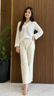 1 Pc Women's Stitched Linen Embroidered Capri