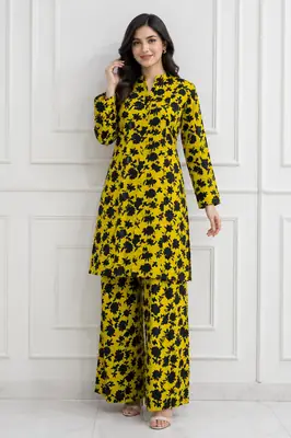 2 Pcs Women's Stitched winter Cotton Printed Long Shirt And Trouser