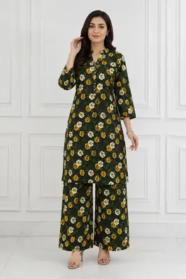 2 Pcs Women's Stitched winter Cotton Printed Long Shirt And Trouser