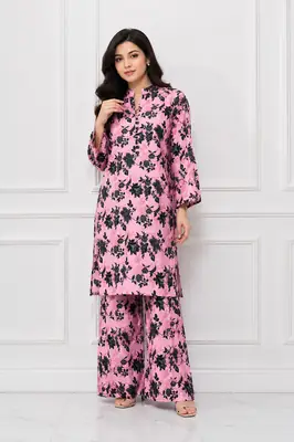 2 Pcs Women's Stitched winter Cotton Printed Long Shirt And Trouser