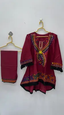 2 Pcs Women's Stitched Lawn Hand Embroidered Co-Ord Set thumbnail 3