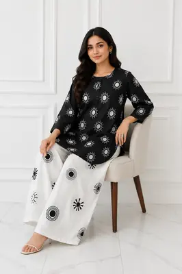 2 Pcs Women's Stitched Cotton Lawn Printed Co-Ord Set Sooraj Print thumbnail 2