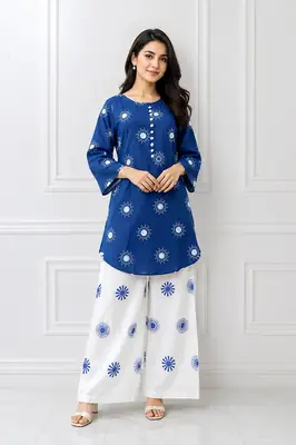 2 Pcs Women's Stitched Cotton Lawn Printed Co-Ord Set Sooraj Print