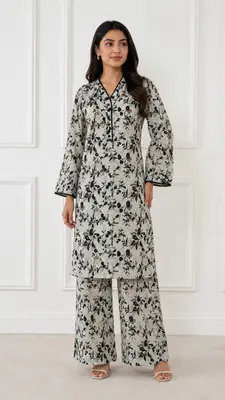 2 Pcs Women's Stitched Khaddar Printed Shirt And Trouser