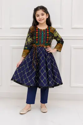 2 Pcs Girl's Linen Printed Frock And Trouser Set