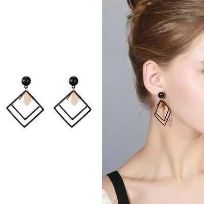 Square Earrings Black Gold Lightweight Eid Gifting thumbnail 2