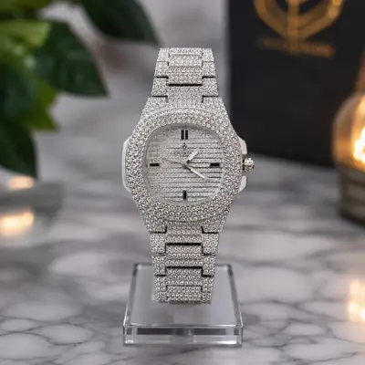 Women's Slim And Classy Dial For A Feminine Look Watch thumbnail 2