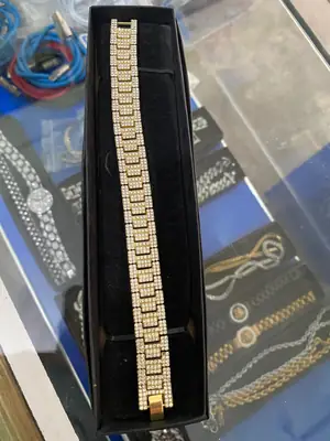 Luxury Iced-Out Zircon Bracelet for Men & Women – Premium Gold/Silver Plated Adjustable Bracelet thumbnail 5