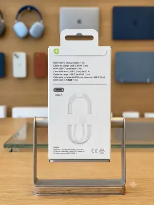Apple USB-C to USB-C 60W Fast Charging Cable (1 Meter) – Original Quality – White thumbnail 2