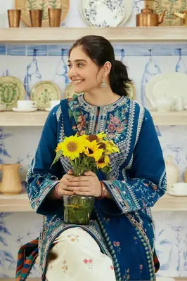 3 Pcs Women's Stitched Cotton Lawn Embroidered Suit thumbnail 5