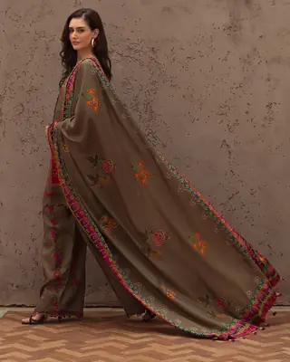 Browni 3 Pcs Women's Stitched Silk Printed Suit