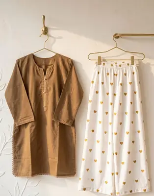 Trending 2 Pcs Women's Stitched Cotton heart style Shirt And printedTrouser thumbnail 2