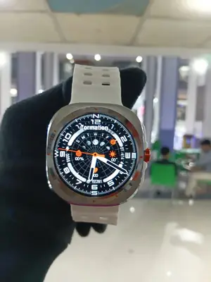 GT7 Ultra Smart Watch thumbnail 2
