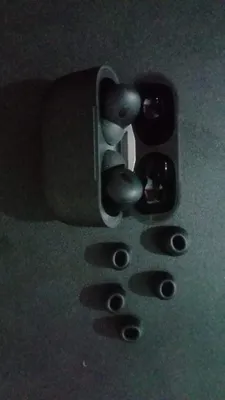 Black Super Bass 3 Earbuds thumbnail 3