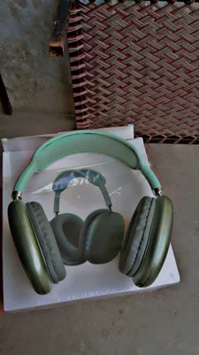 Green Bluetooth Headphones 5.3 | Long-Lasting Battery & Super Bass thumbnail 2