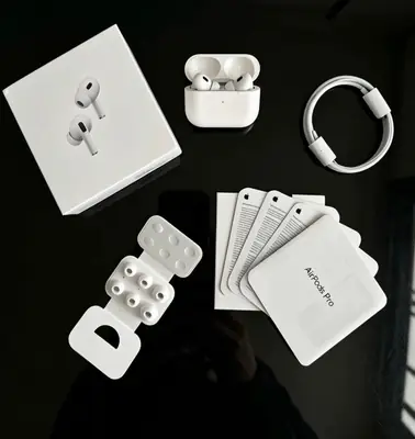 Black Long-Lasting Battery With Fast Charge 2 Airpods thumbnail 4