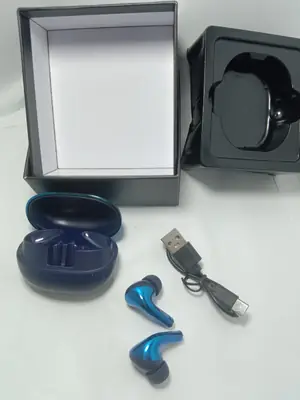 Blue Long-Lasting Battery With Fast Charge 4 Earbuds thumbnail 5