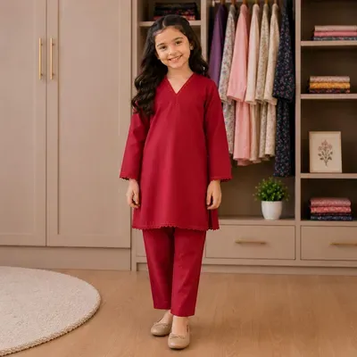 Charming Girl's Kurta And Trouser Set - 2 Pcs 